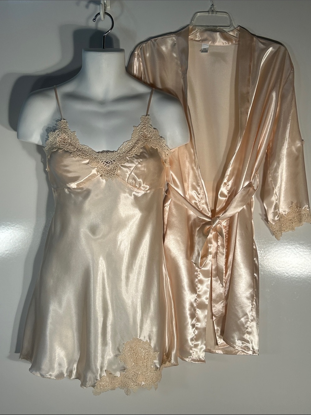 Silky Lace-Trim Chemise & Robe Peachy Pink Gift Travel Essential Lingerie Bride